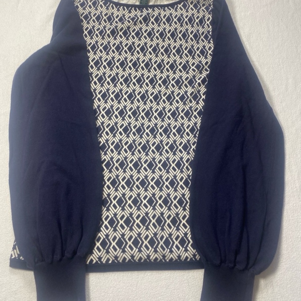 Lauren Ralph Lauren Blue and White Patterned Long sleeve